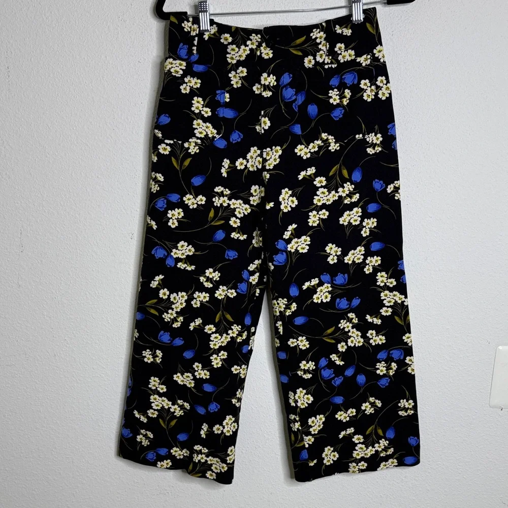 Maeve Black Floral Wide-Leg Cropped Trousers - Picture 2 of 7